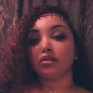 Meet your Posher, Angeliz